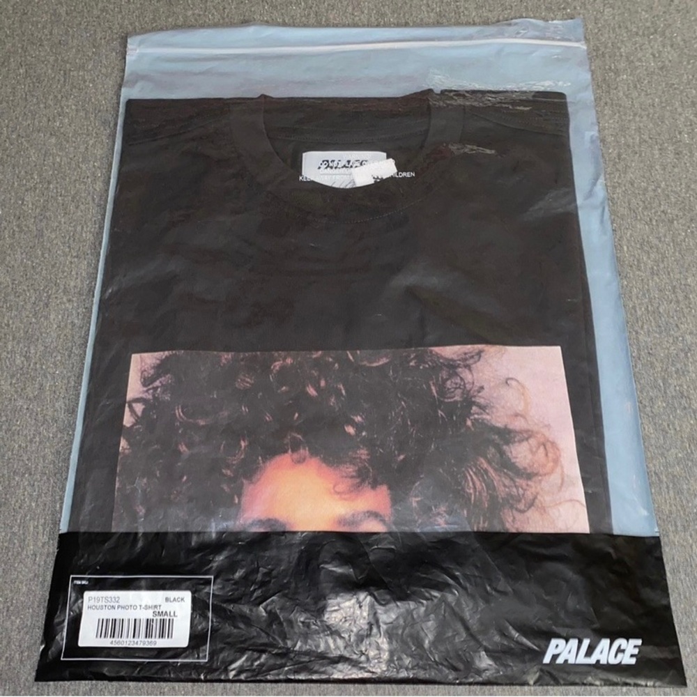 *NWT* Palace Houston Photo T- Shirt (Black)